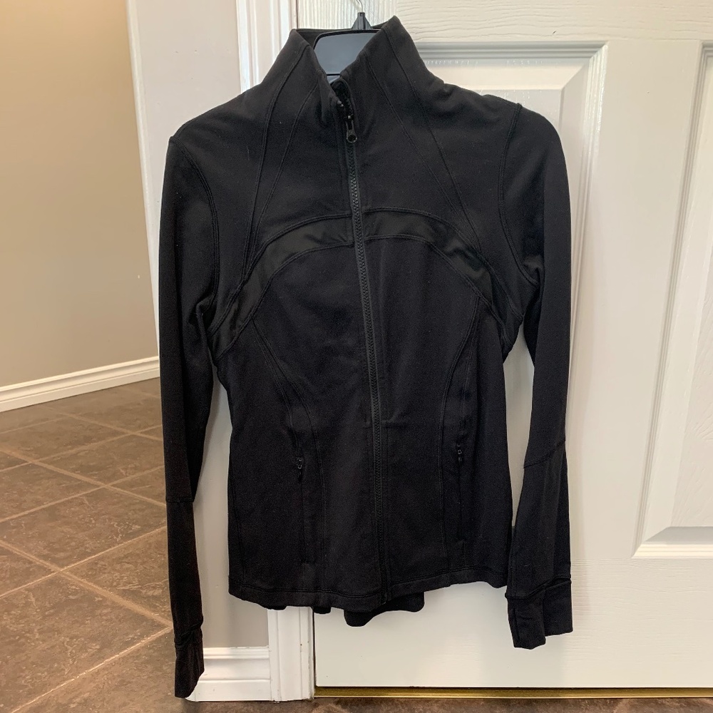 Lululemon black jacket